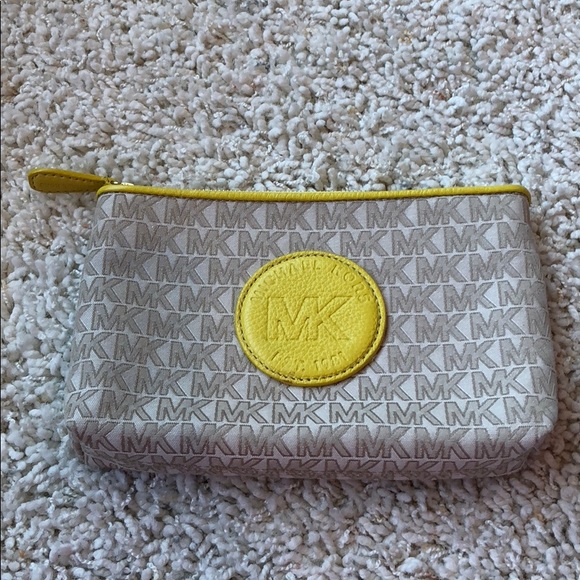 Michael Kors Handbags - Michael Kors travel bag